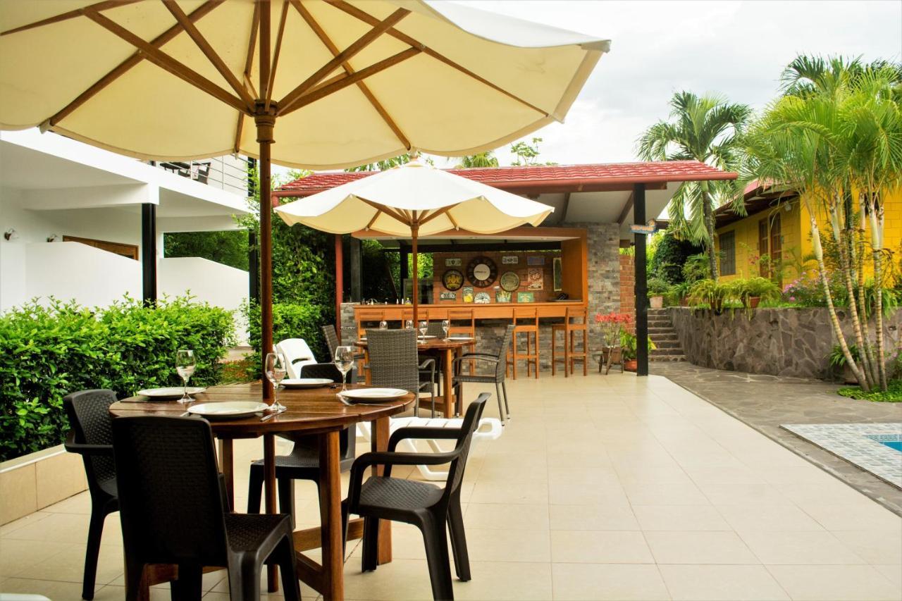 Colina De Montalva Hotel Tarapoto Buitenkant foto